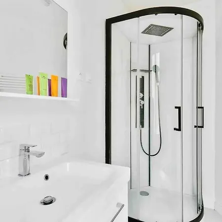 Paris / Charming Quiet And Spacious Apartament *