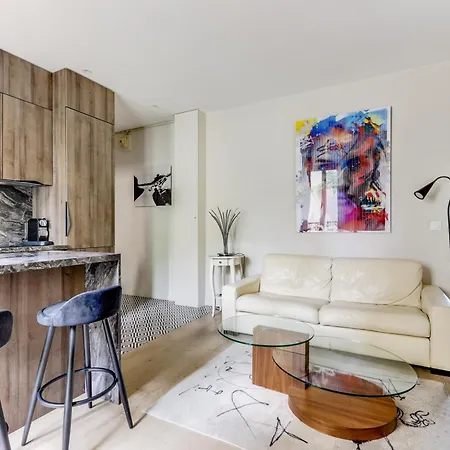 Apartament Paris / Charming Quiet And Spacious *
