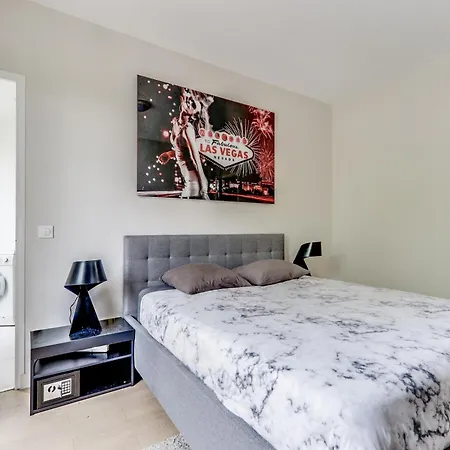 Apartament Paris / Charming Quiet And Spacious Boulogne-Billancourt